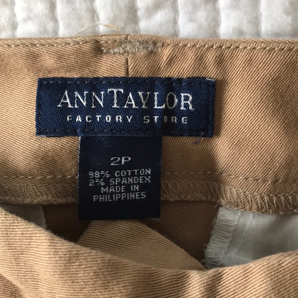 🔴SOLD🔴Ann Tailor khaki pants - Picture 5 of 7